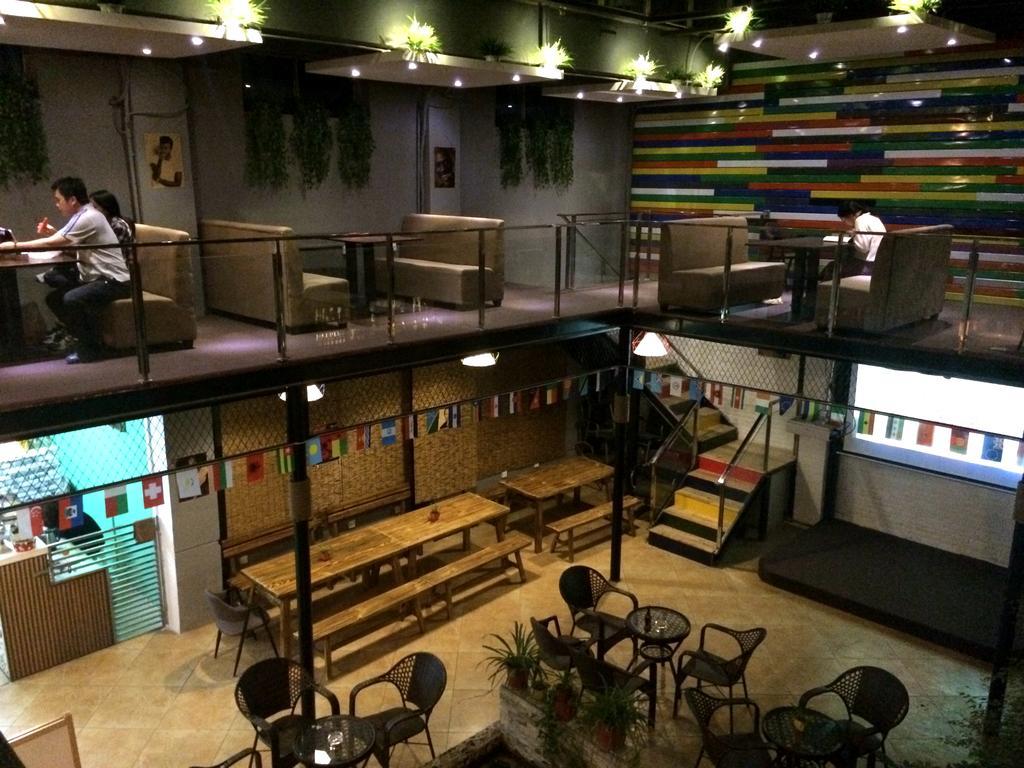 Xi'An Rainbow Youth Hotel Exterior photo
