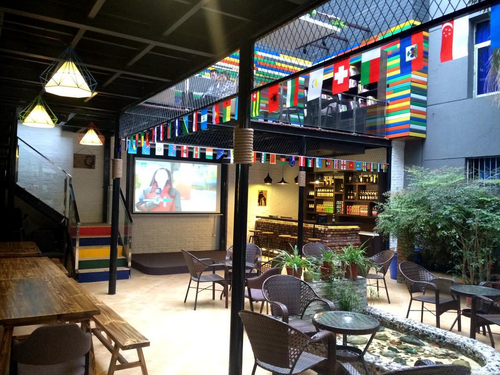 Xi'An Rainbow Youth Hotel Exterior photo